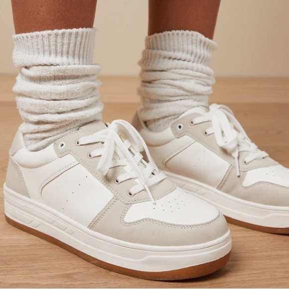 🦅Aeo platform taupe and white sneaker - Picture 2 of 3